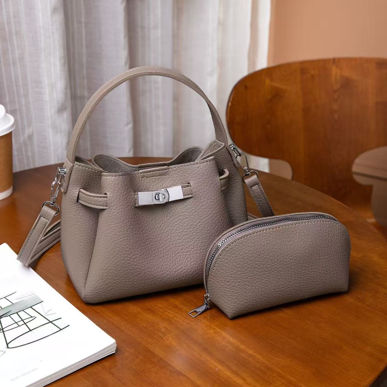 Genuine Leather Women's Bucket Bag 2026 New Style, Minimalist Kelly Bag, Commute & Versatile Tote Bag Luxury Genuine Leather Handbag, Casual Daily Tote for Work & Shopping 2-in-1 Bucket Bag Set