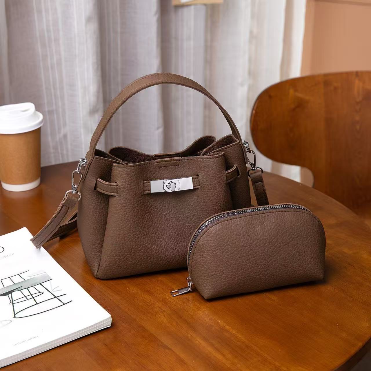 Genuine Leather Women's Bucket Bag 2026 New Style, Minimalist Kelly Bag, Commute & Versatile Tote Bag Luxury Genuine Leather Handbag, Casual Daily Tote for Work & Shopping 2-in-1 Bucket Bag Set
