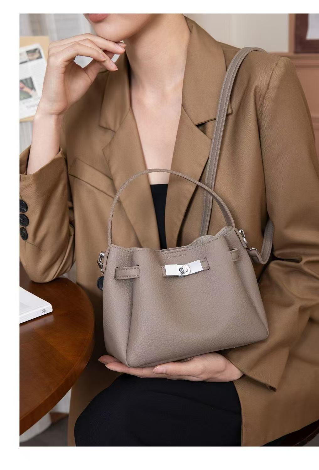 Genuine Leather Women's Bucket Bag 2026 New Style, Minimalist Kelly Bag, Commute & Versatile Tote Bag Luxury Genuine Leather Handbag, Casual Daily Tote for Work & Shopping 2-in-1 Bucket Bag Set