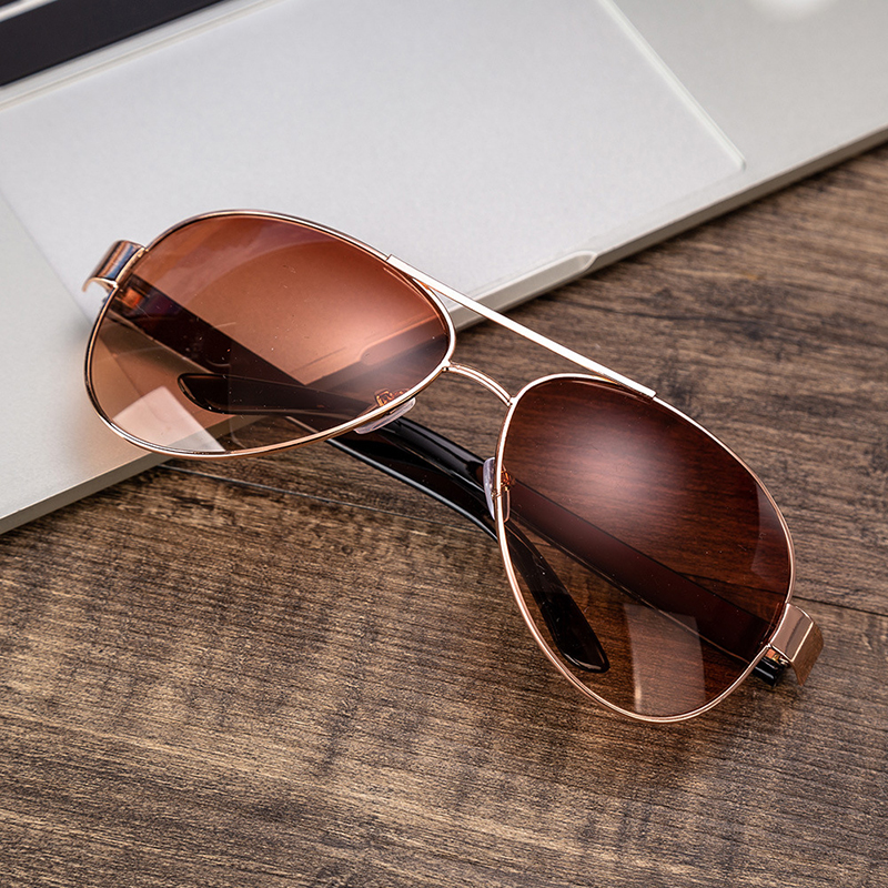 Men's Watches Gifts Set Sunglasses Leather Wallet Watch Set Valentine's Day Gift Quartz Wrist Watch