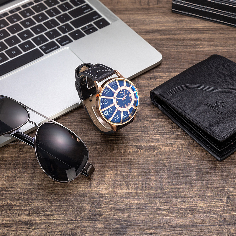 Men's Watches Gifts Set Sunglasses Leather Wallet Watch Set Valentine's Day Gift Quartz Wrist Watch