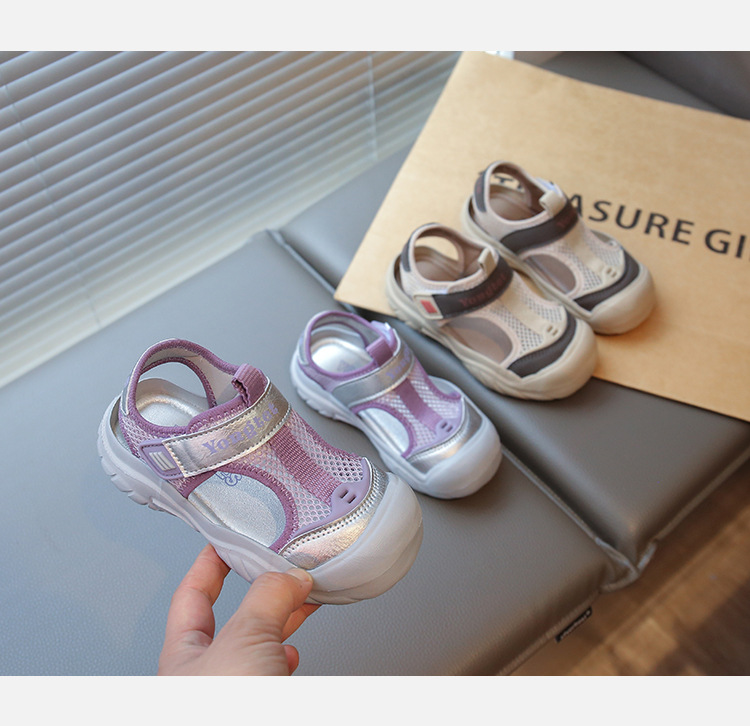 Fashionable children's shoes, children's closed-toe sandals, breathable mesh shoes, beach shoes for boys and girls, thin sandals, open shoes.