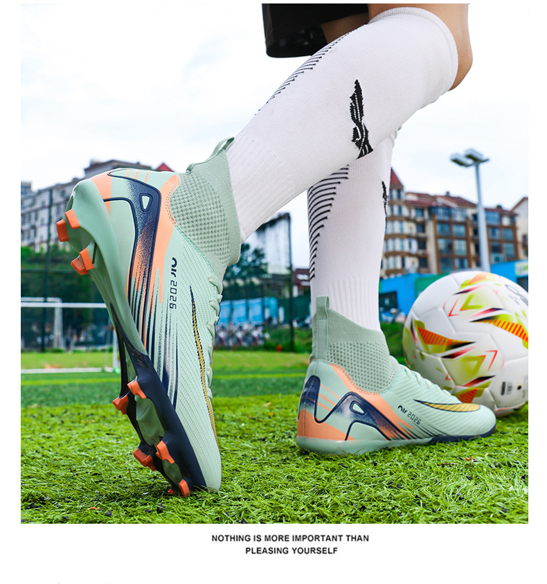 Soccer Shoe High-Top Football Shoes Training Shoes for Primary Secondary School Students Youth Sports