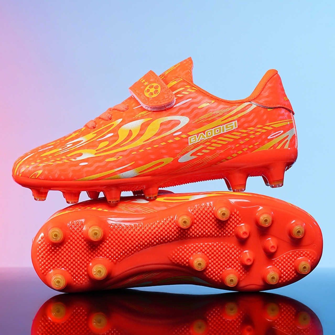 Velcro Football Shoes for Boys Girls Children Primary School Students Soccer Competition Training Sports Shoes Kids Shoes Boys' Shoes Athletic Outdoor Shoes