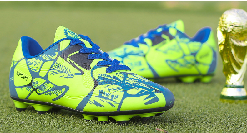 Football Shoes Adult Large Size Children's Lightweight Low-Top AG Spikes Men's Women's Artificial Grass Field Soccer Shoes