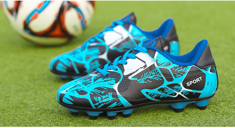 Football Shoes Adult Large Size Children's Lightweight Low-Top AG Spikes Men's Women's Artificial Grass Field Soccer Shoes