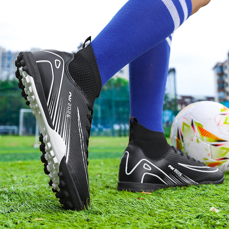 Soccer Shoe High-Top Football Shoes Training Shoes for Primary Secondary School Students Youth Sports