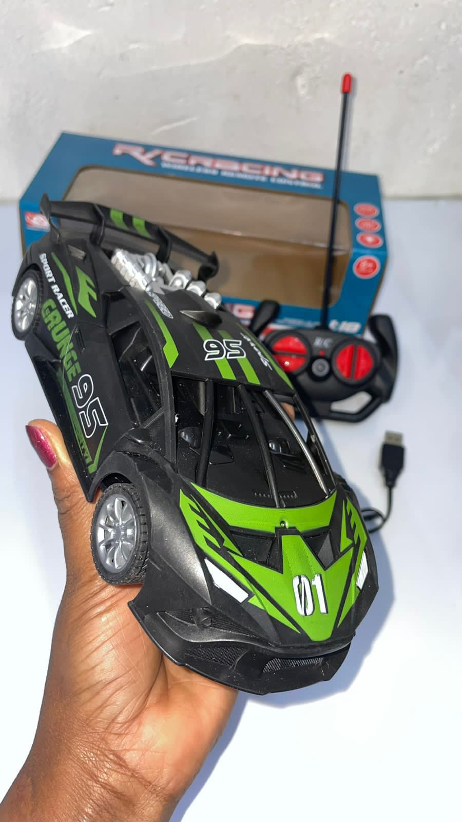 Rechargeable Portable Remote Control Kids Toy Car – High Quality Durable RC Racing Car for Boys & Girls, Electric Battery Powered Kids Driving Toy