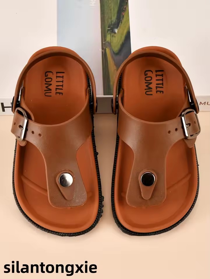 Cute Brown Clip-On Open-Toe Sandals Suitable for Baby Boys, Breathable and Lightweight Sandals, Suitable for Indoor and Outdoor Use, Summer