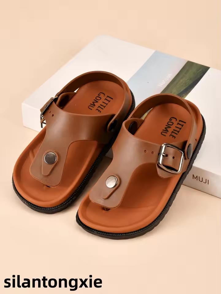 Cute Brown Clip-On Open-Toe Sandals Suitable for Baby Boys, Breathable and Lightweight Sandals, Suitable for Indoor and Outdoor Use, Summer