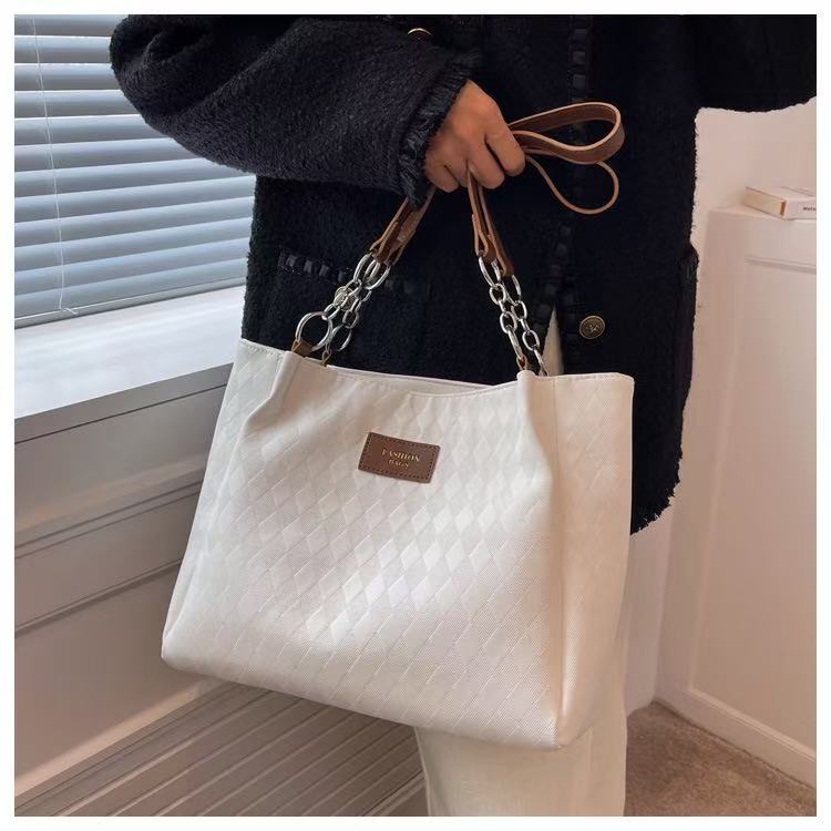 2026 Hot Sale Large Capacity Women Tote Bag Fashionable Portable Shoulder Cross-body Pu Leather Custom Tote Handbags