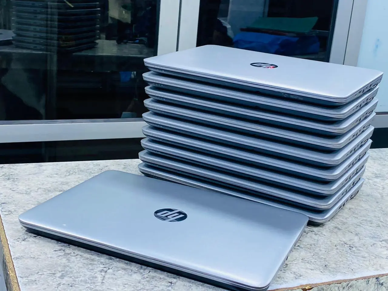 {i5 8G+256G+12.5″} Refurbished HP Elitebook 820 G3 - Intel Core i5 8th Gen 8GB RAM 256SSD ROM-12.5″ HD Screen-Windows 11 Office 2019 Refurbished Laptops Computer Notebook.