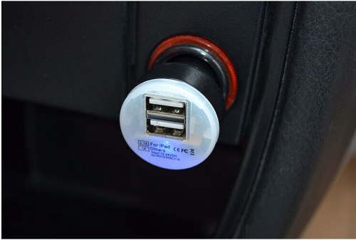 Universal Dual USB 3.1A Car Charger For Cell phone