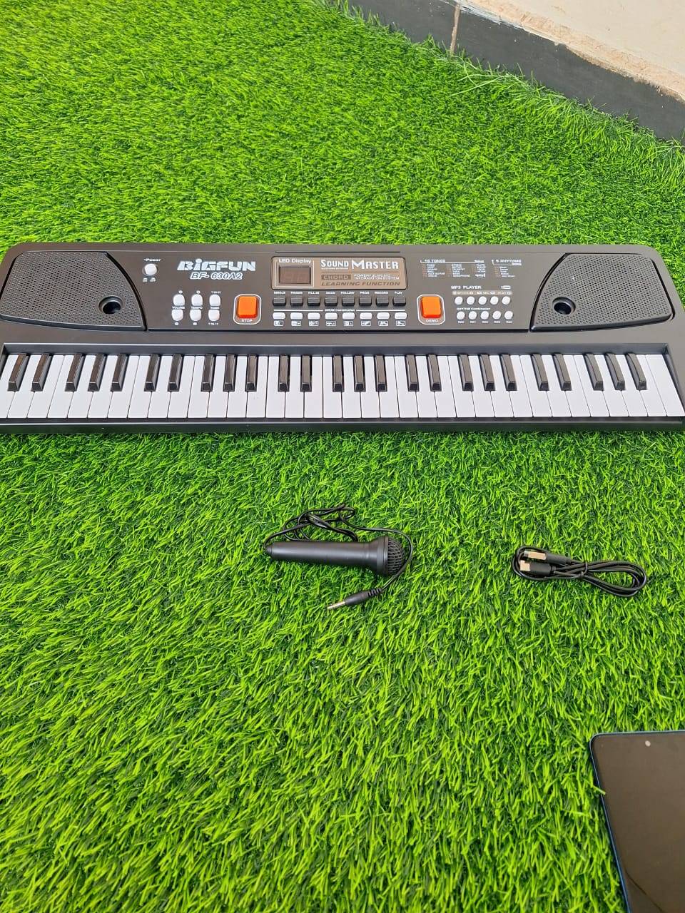 61-Key Digital Electronic Keyboard Piano 🎹 Professional Teaching Series with LCD Display & Smart Learning Modes ✨🎶
