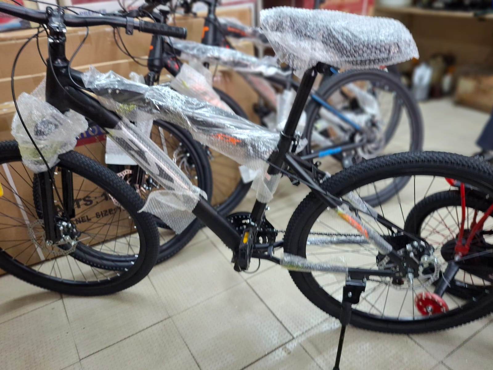 💥 DISCOUNT OFFER 💥 - A 1 pc Size 26" Adults bikes at affordable price and of very high quality