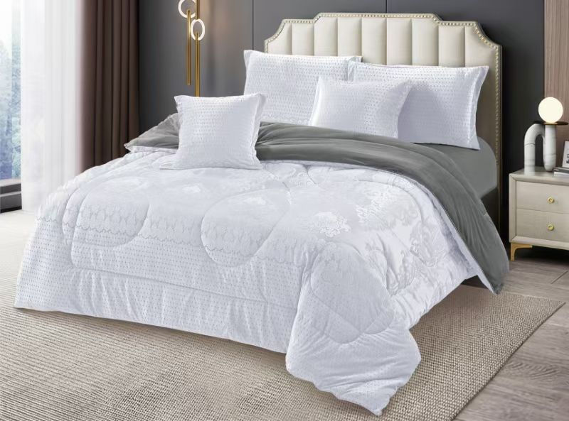 KILIMALL SPECIAL OFFER Luxurious Silk Duvet Set – 6x7, 1 pc duvet, 1pc bedsheet, 2 pcs pillow cases, 2 pcs throw pillow cases, Durable and easy to maintain for long-lasting comfort, Perfect gift idea