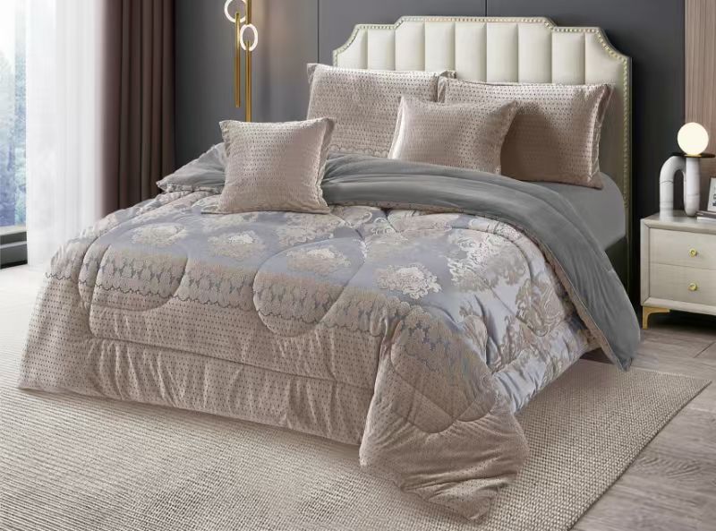 KILIMALL SPECIAL OFFER Luxurious Silk Duvet Set – 6x7, 1 pc duvet, 1pc bedsheet, 2 pcs pillow cases, 2 pcs throw pillow cases, Durable and easy to maintain for long-lasting comfort, Perfect gift idea