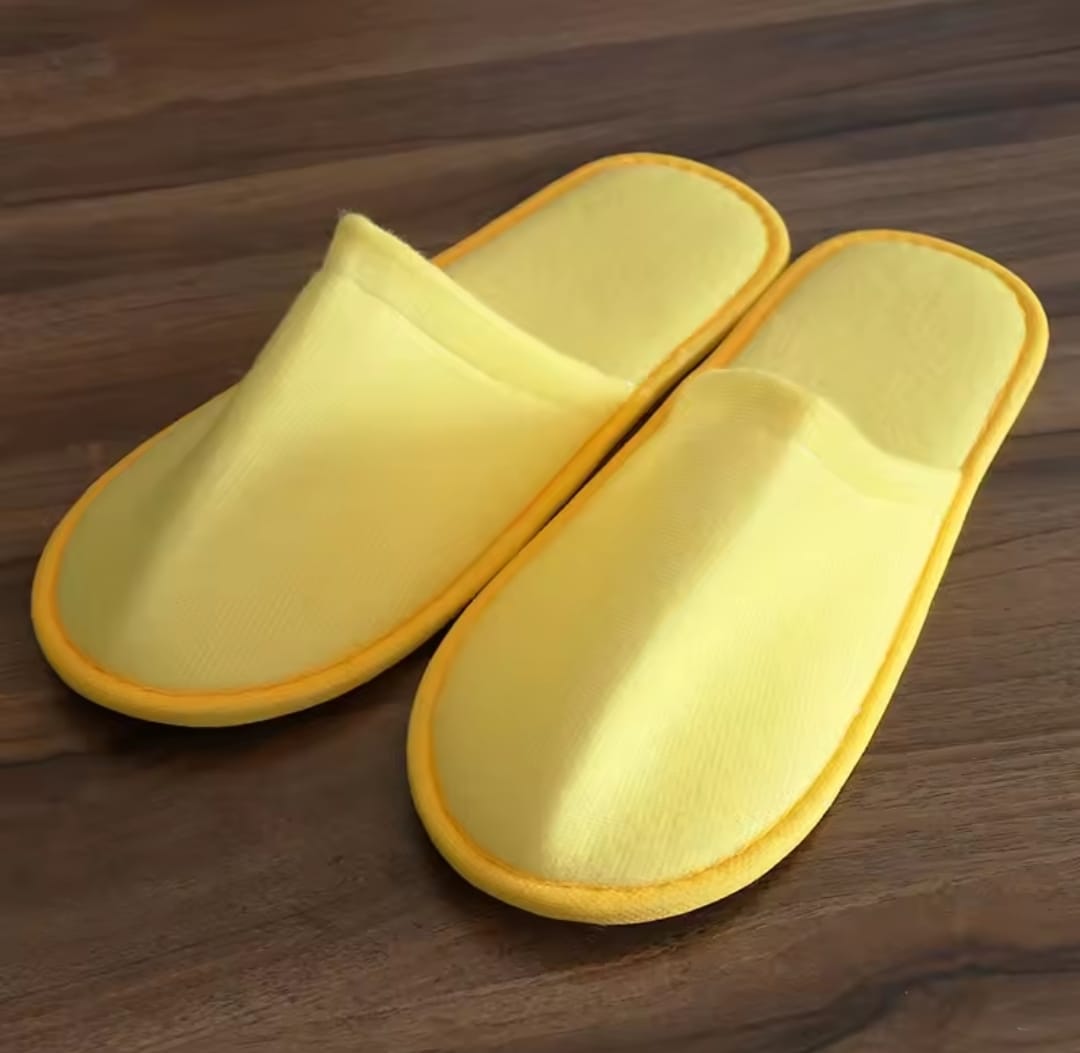 Comfort Cozy Unisex Indoor Slippers - Memory Foam, Non-Slip, Breathable House Hotel Shoes for Men & Women Free Size