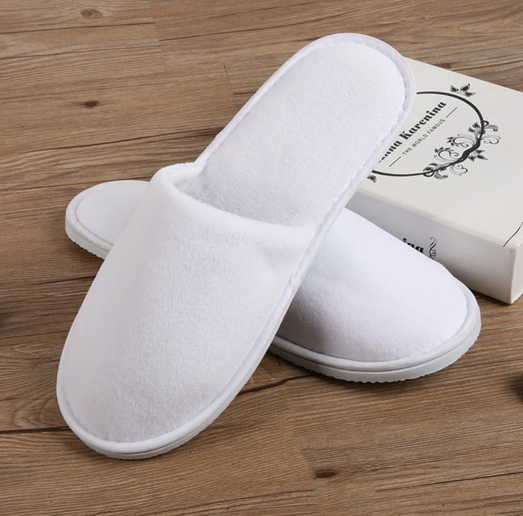 Comfort Cozy Unisex Indoor Slippers - Memory Foam, Non-Slip, Breathable House Hotel Shoes for Men & Women Free Size