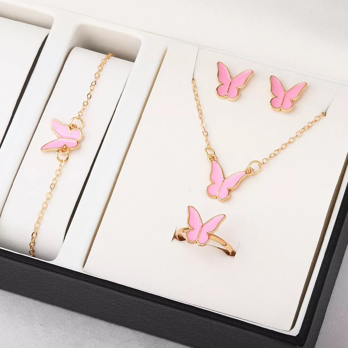 5PCS Women's Jewelry Set Earrings Necklaces Bracelets Rings Fashion Butterfly Jewelry Set Women's Butterfly Jewelry Couple Gifts