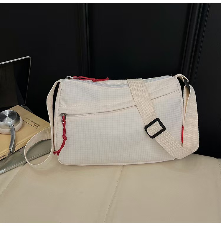 New Canvas Bag - Women's Casual Crossbody Bag With Large Capacity Versatile Suitable For Travel Simple And Elegant Small Square Bag In A Rustic Style