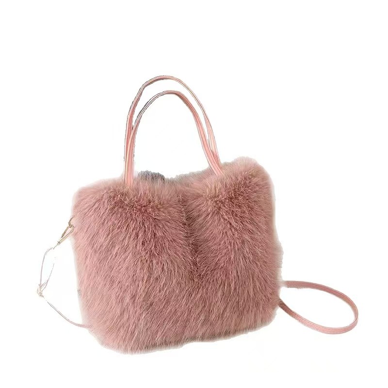 New Plush Shoulder Bag With A Small Square Shape A Unique And High-End Fashionable Crossbody Bag A Bag For Women With An Underarm Design.