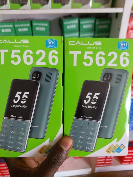 CALUS T5626 TRIPLE SIM CARD KABAMBE PHONE 2500mAh Battery capacity BIG BATTERY 2.8" BIG SCREEN DISPLAY 32MB+ 32MB MEMORY WITH WIRELESS FM , DUAL TORCH LIGHTCAMERA AND FUN GAMES KABAMBE/ FEATURED PHONE