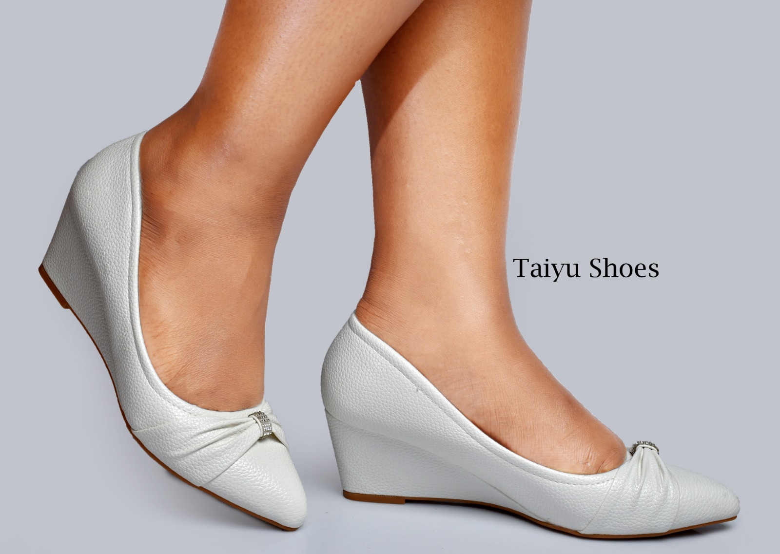 New 🌟 High QUALITY  TAIYU  Fashionable casual and elegant  Ladies  Wedge shoes 🔥 🔥 very classy and sassy🥰