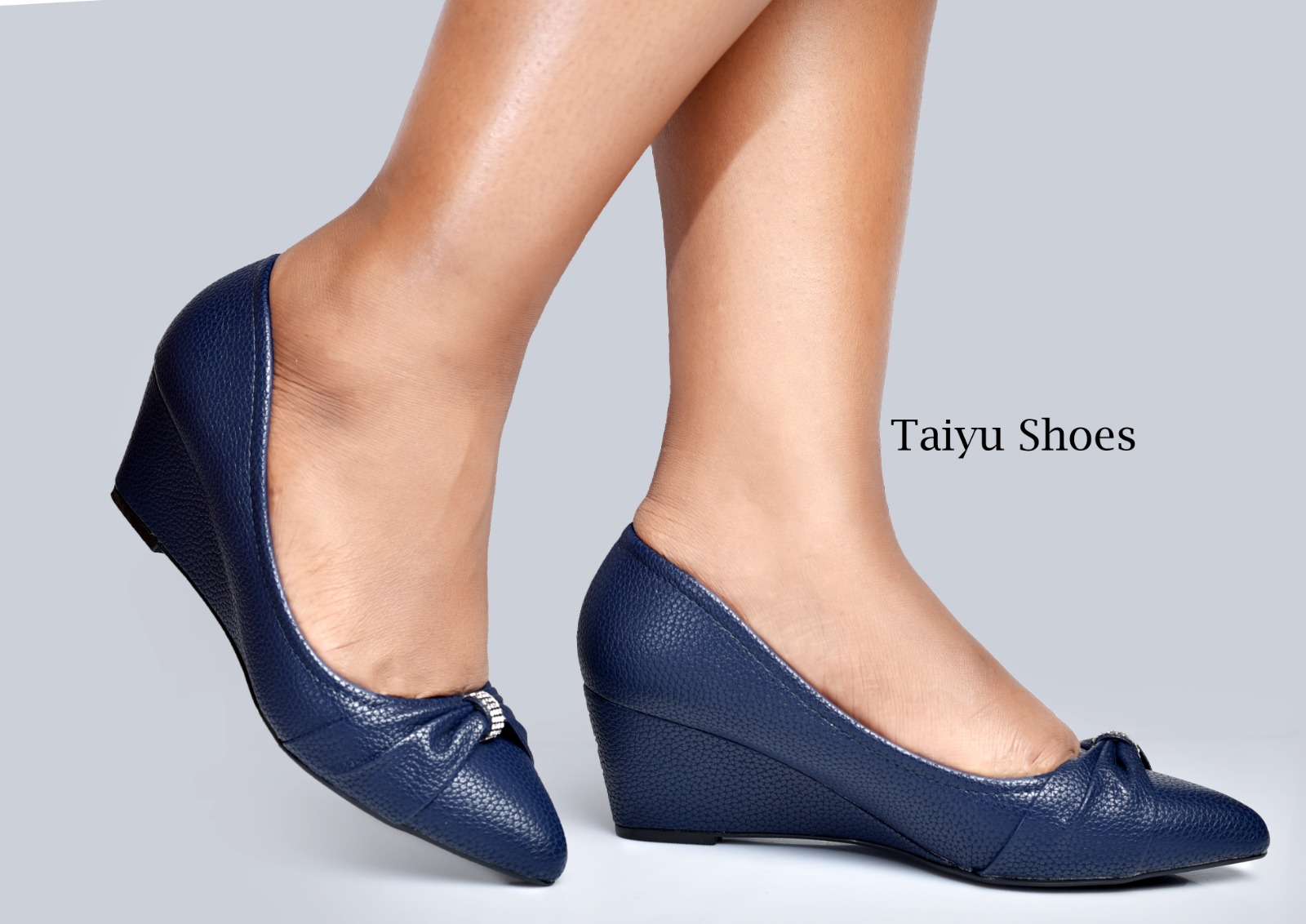New 🌟 High QUALITY  TAIYU  Fashionable casual and elegant  Ladies  Wedge shoes 🔥 🔥 very classy and sassy🥰