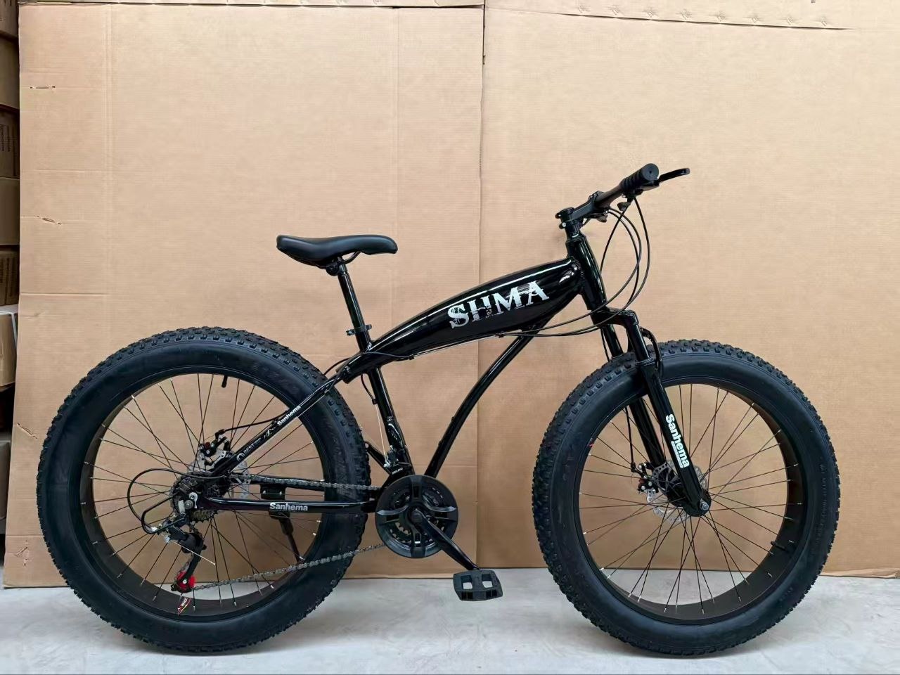 Fat Tyre Bike 26” Powerful 21-Speed Gear With Disc Brakes & Front Shock Suspension For Confident Adventure Riding designed for children aged 12 and older