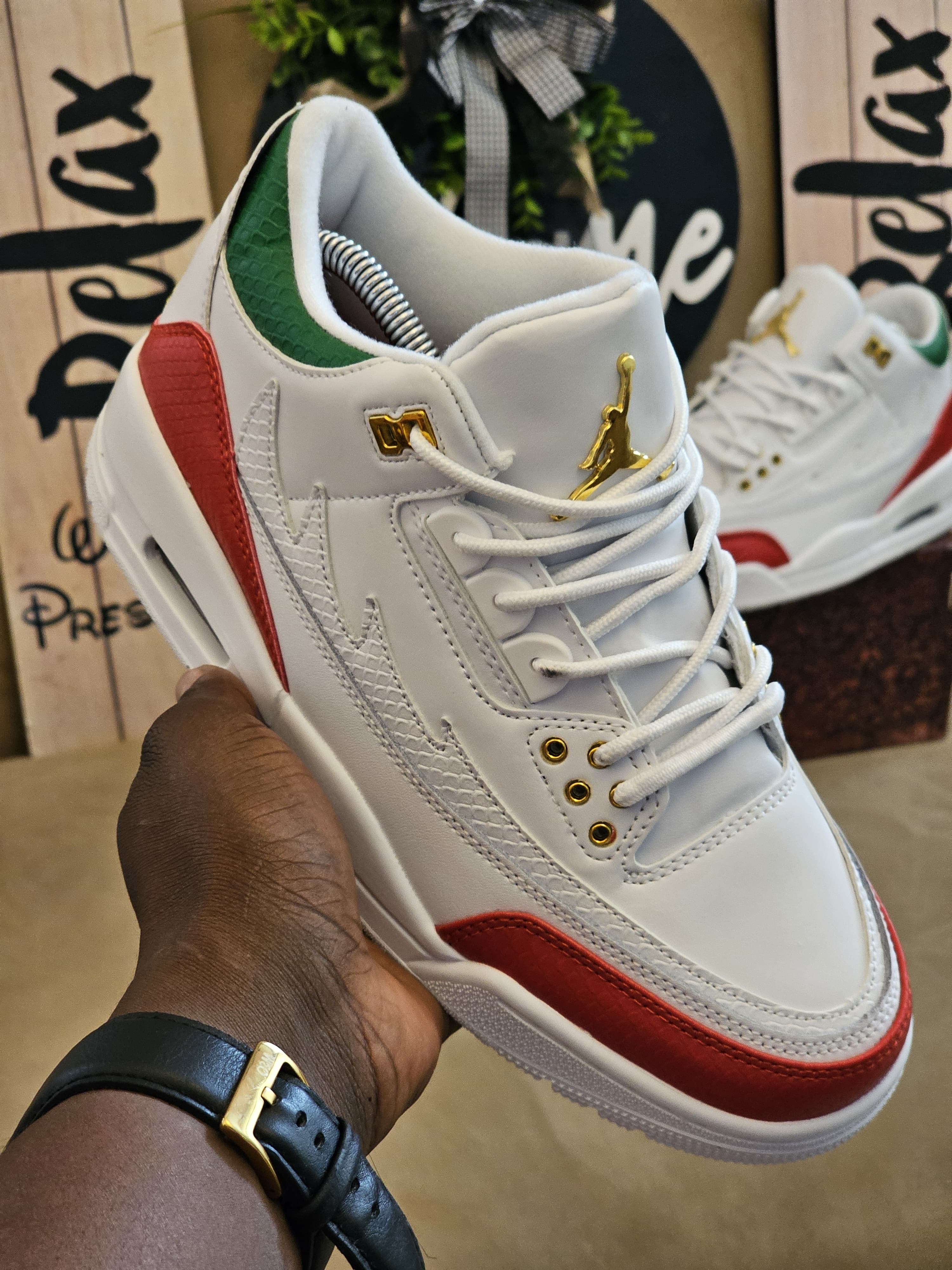 Generic Spot New Jordan 3 Vuelo Men’s Shoes Sneakers Premium Iconic Shoes With Stylish Comfort, Durable Build & Confident Everyday Lifestyle Appeal