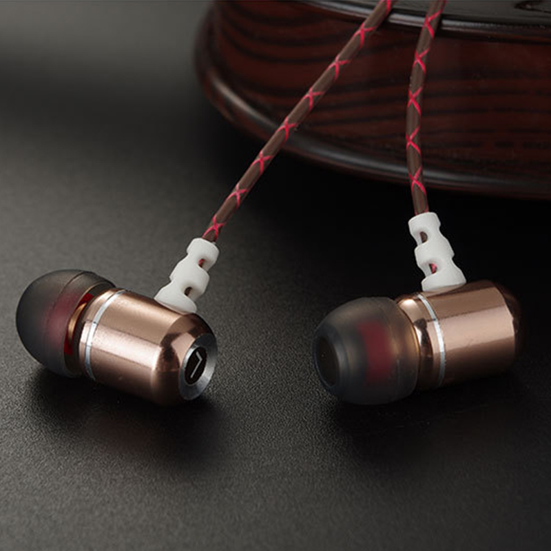 Sports Running In-ear Earphone Metal Heavy Bass Earphones Noise Cancelling Earbud for phone Cmputer