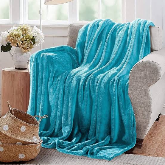 New and High quality Luxury Fleece Blanket – Ultra-Soft, Warm & Cozy for All Seasons 🛏️✨.Ultra-Soft & Plush Feel.Ultra-Soft & Plush Feel.Double-Layer Warmth.Durable & Long-Lasting.Elegant Textured De