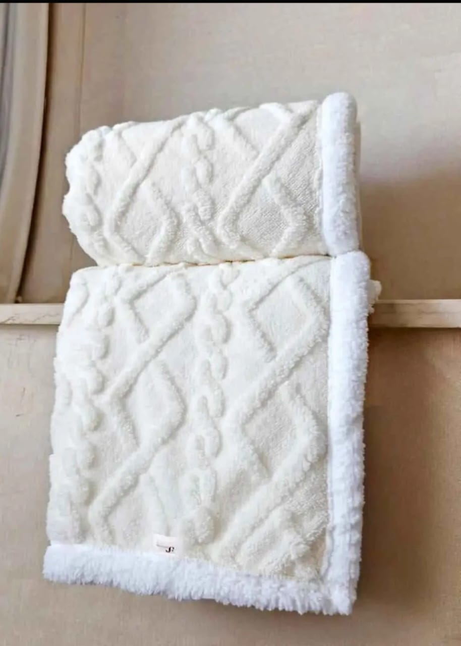 New and High quality Luxury Fleece Blanket – Ultra-Soft, Warm & Cozy for All Seasons 🛏️✨.Ultra-Soft & Plush Feel.Ultra-Soft & Plush Feel.Double-Layer Warmth.Durable & Long-Lasting.Elegant Textured De
