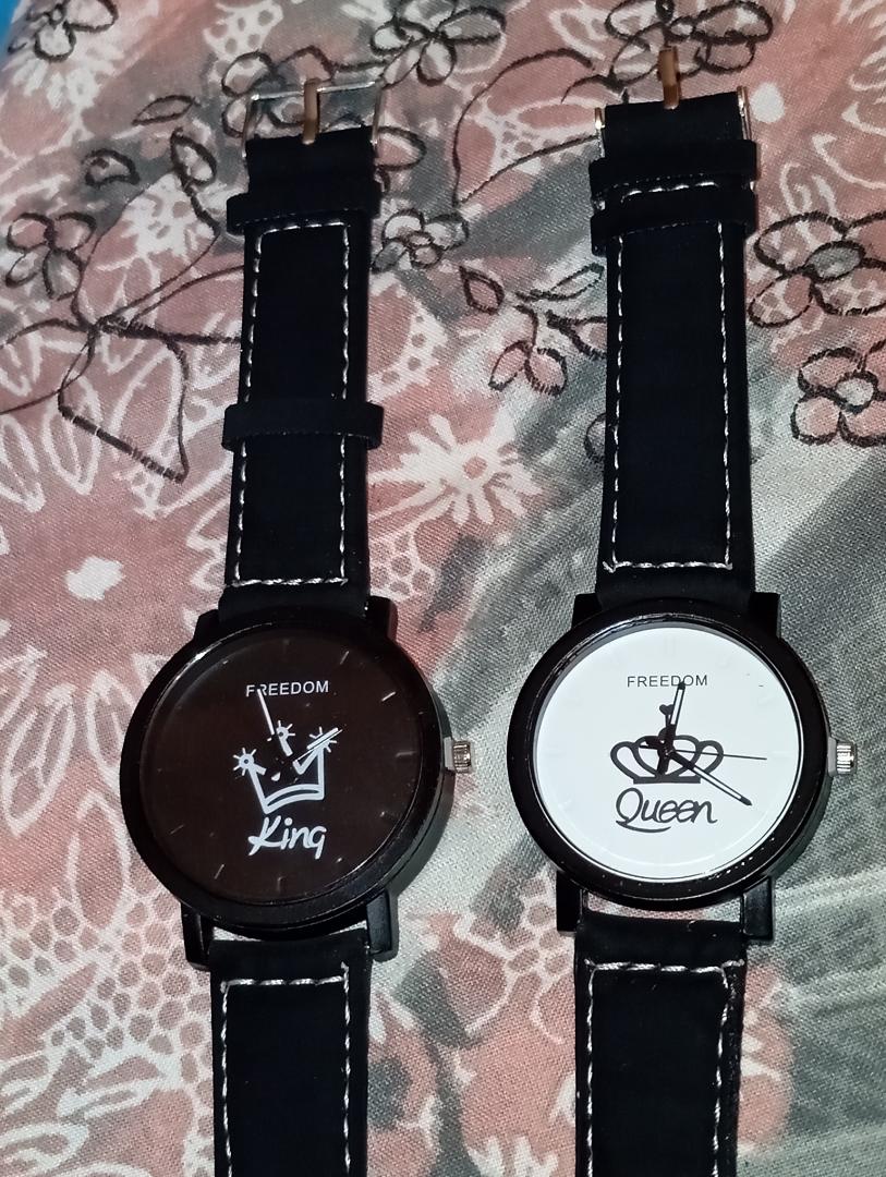 KAJARU K_593_L_3001_COUPLE BLACK NEW TRENDING BEAUTIFUL BLACK KING-QUEEN  DIAL- MESH PU STRAP COUPLE COMBO SET FOR MEN AND WOMEN Analog Watch - For  Couple - Buy KAJARU K_593_L_3001_COUPLE BLACK NEW TRENDING BEAUTIFUL