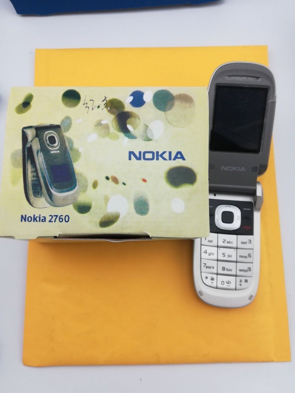 Refurbished ORIGINAL Nokia 2760 Blue Silver red 100% UNLOCKED Flip Cell phone sliver 7