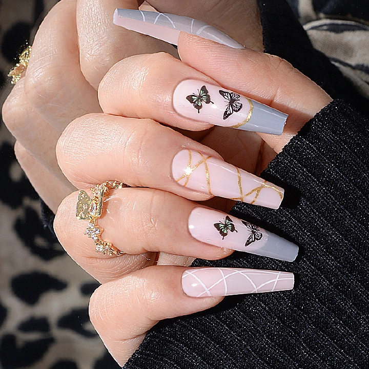 24Pcs Fake Nails Long Handmade Wearable Nail Nail Art Nail Patch Nail Art Patch，Reusable Stick On Nails Press on Full Cover False Nail Removable Fake Nails