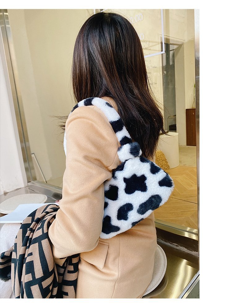 Fashion Simple Hot Sale Handbags For Girls Ladies Animal faux fur Sling Bag Small Cow black and white stripes Leopard print Underarm Shoulder Bags Custom Solid Soft Fur Purse For Women