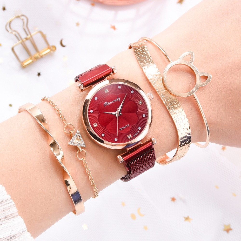 5pcs Set Women Watches Magnet Buckle Flower Rhinestone Watch Ladies Quartz Wrist Watch Bracelet Set