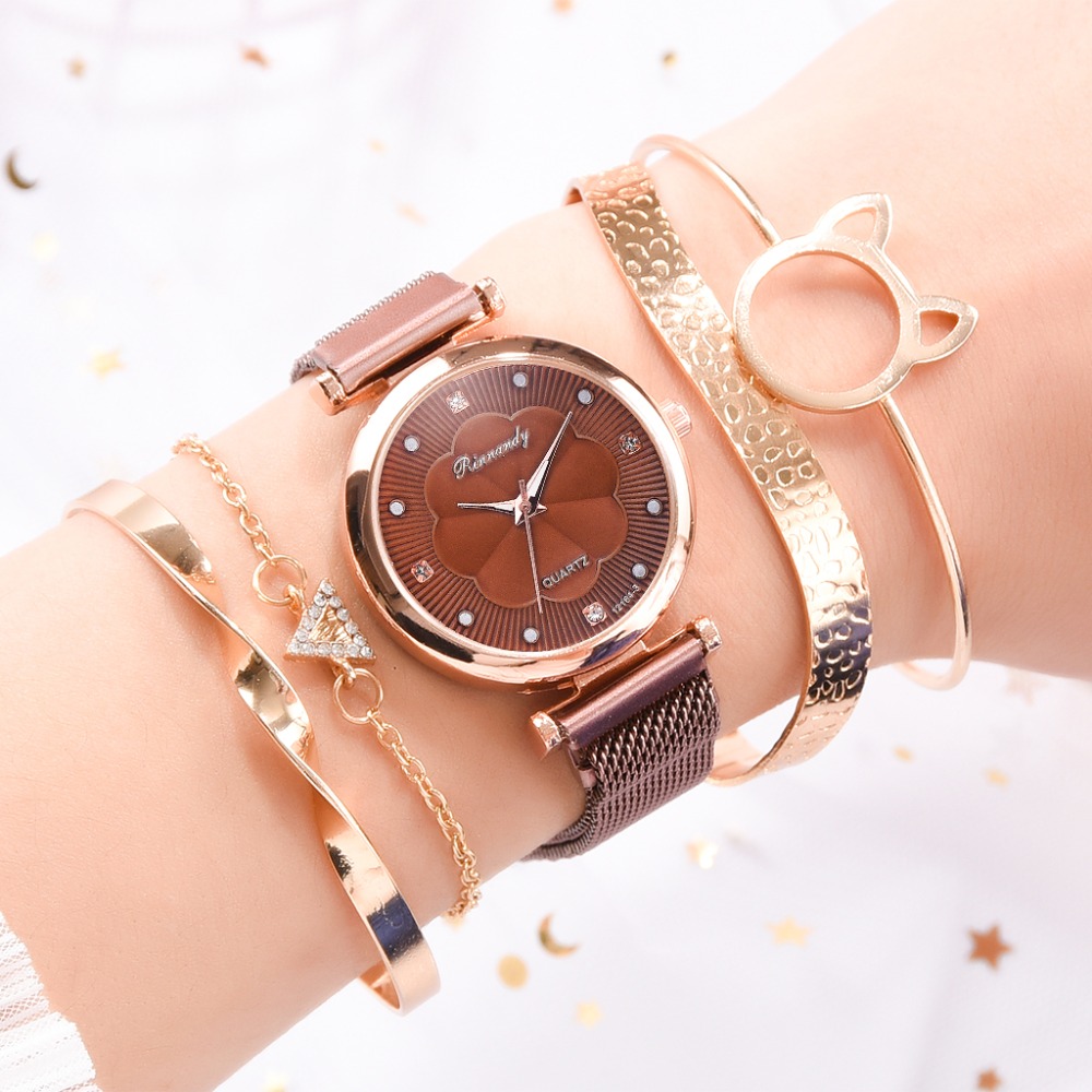 5pcs Set Women Watches Magnet Buckle Flower Rhinestone Watch Ladies Quartz Wrist Watch Bracelet Set