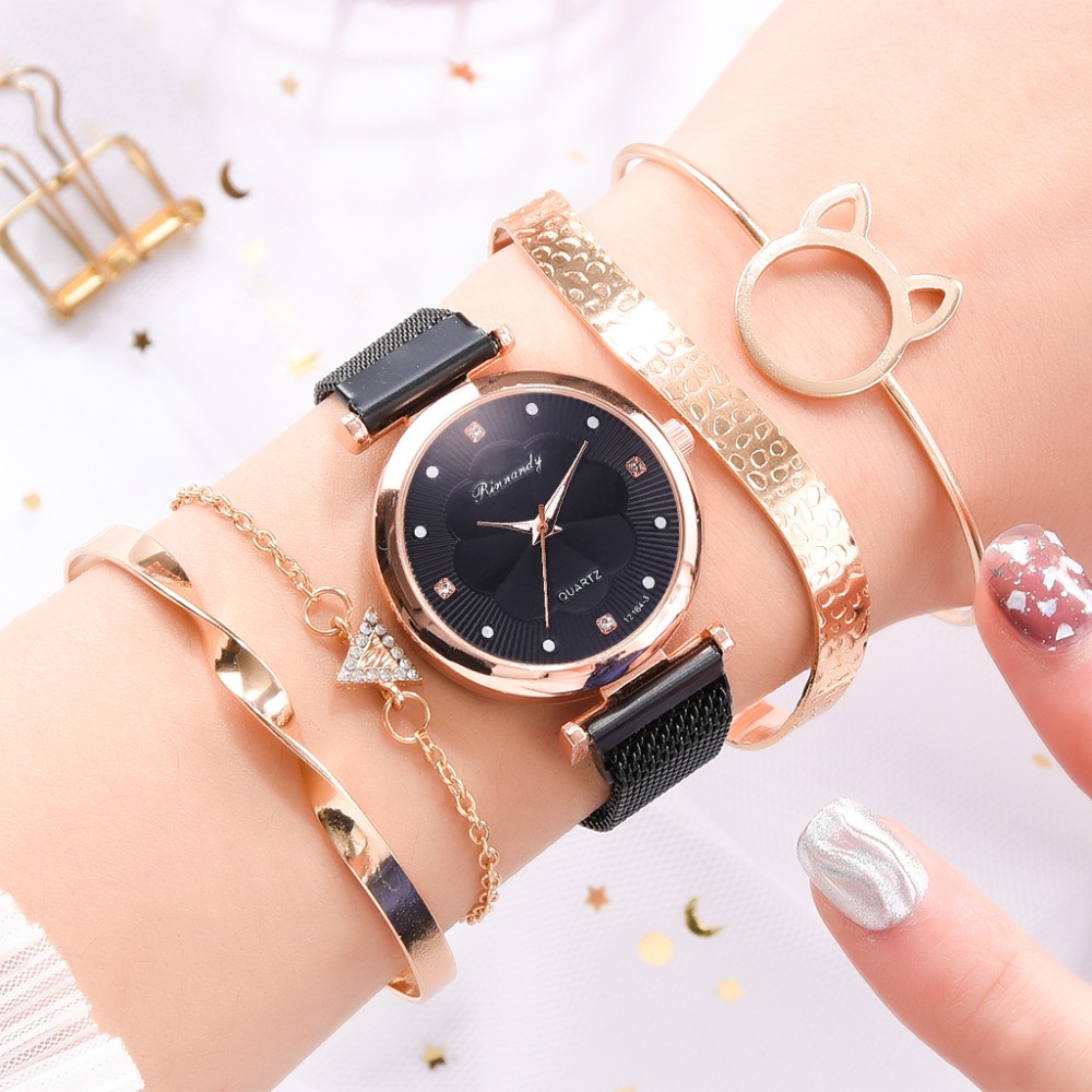 5pcs Set Women Watches Magnet Buckle Flower Rhinestone Watch Ladies Quartz Wrist Watch Bracelet Set