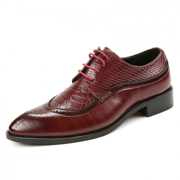 Mens Casual Vintage Classic Carved Lace Up Low Top Brogue Shoes Fashion Oxford