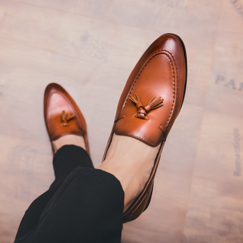 Fashion Tassel Men Business Shoes Pointed Leather Dress Formal Oxford Slip-on Casual Office Boat