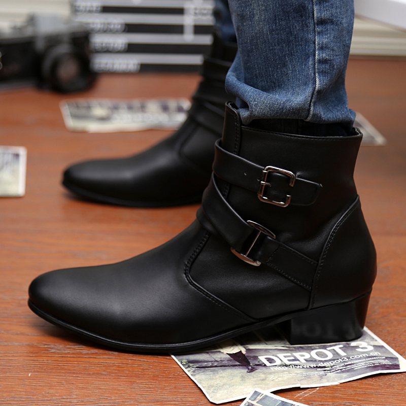 39-47 Men Boots Pointed Leather Business Shoes Soft Leisure Ankle Martin Chelsea Boots Moccasin Flat