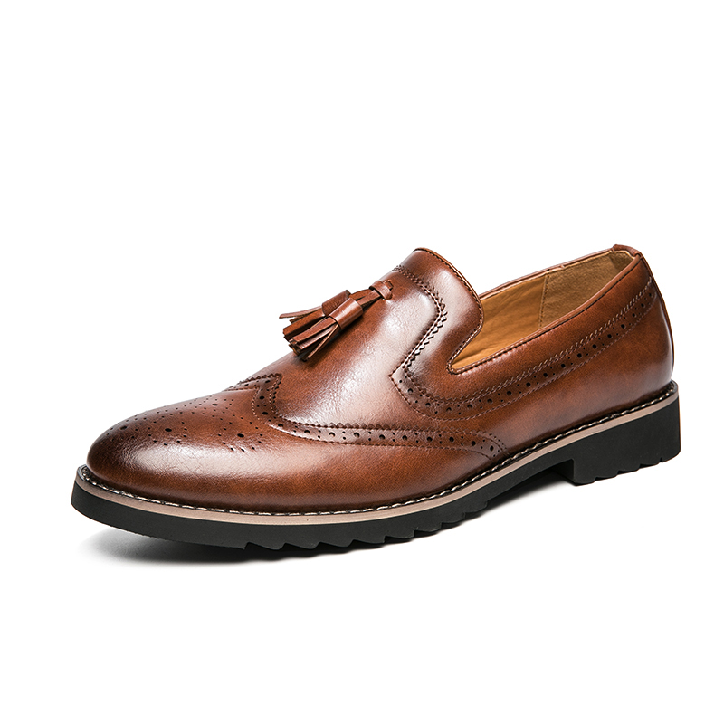 Men Tassel Leather Brogues Shoes official shoes Formal Business Oxford Pointed Soft Leisure Casual Flat Loafers