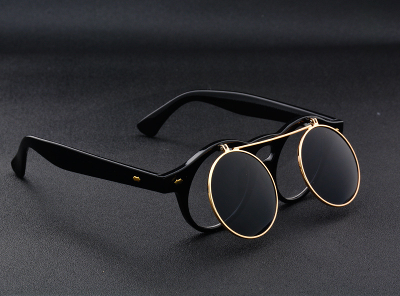 Men/Women Vintage Round Steampunk Flip Up Sunglasses Classic Double Layer Clamshell Design Fashion Sun Glasses