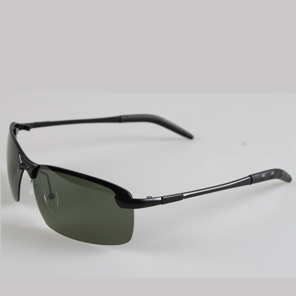 New Sunglasses Classic Sun glasses Hiking Riding Driving Eyewear Polarized Glasses