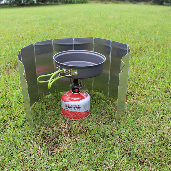 10 Plates Outdoor Gas Stove Wind Shield Foldable Camping Cooking Burner Windproof Screen