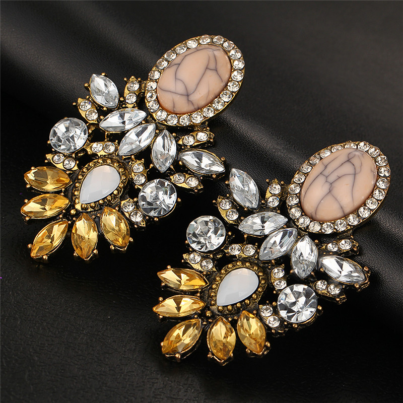 New Elegant Crystal Ear Studs Vintage Jewelry Retro Earrings for Women Cristmas Gifts