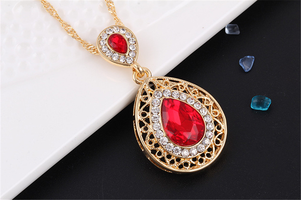 3 Piece/Set New Beautiful Crystal Stud Earrings Necklace Pendant Set For Women Jewellery Gift